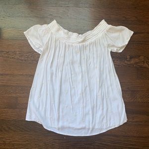 old navy white off the shoulder top size xs